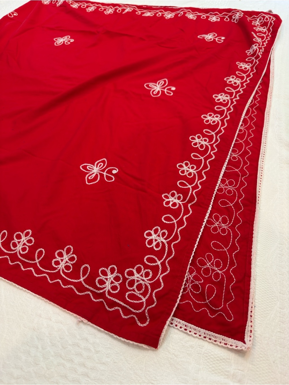 LA LEELA Red White Embroidered Sarong Beach Wrap Bikini 80”x41”
